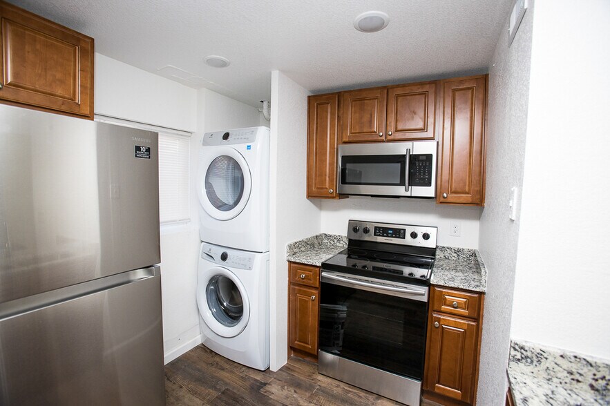 More Photos Of 4087 S Clarkson St, Englewood Land For Sale