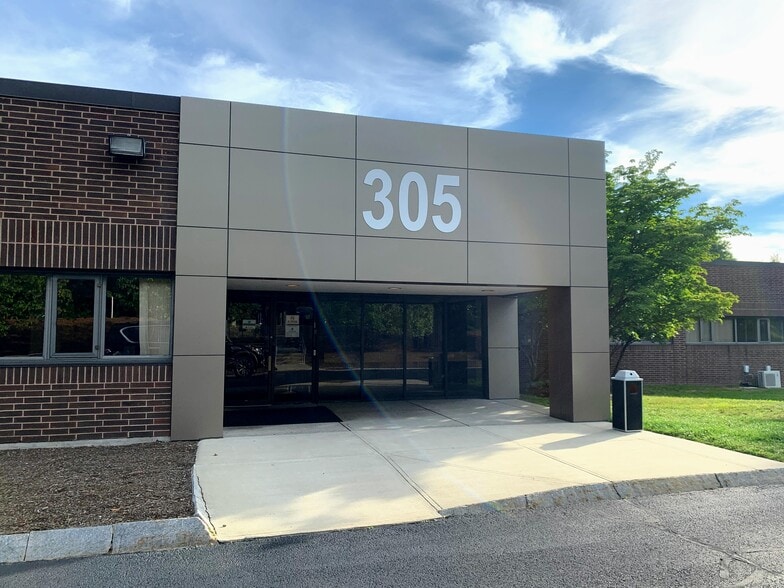 More Photos Of 305 Foster St, Littleton Office For Lease