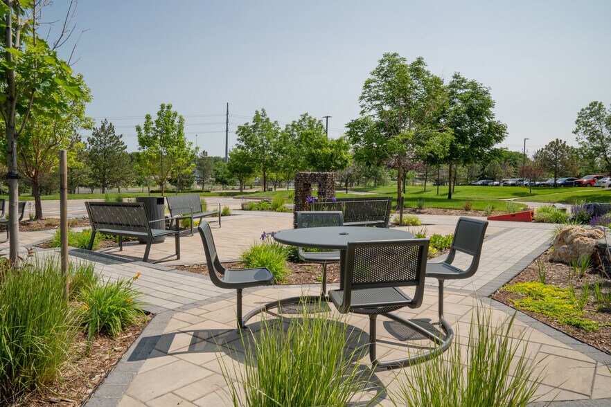 More Photos Of 380 Interlocken Cres, Broomfield Office For Lease