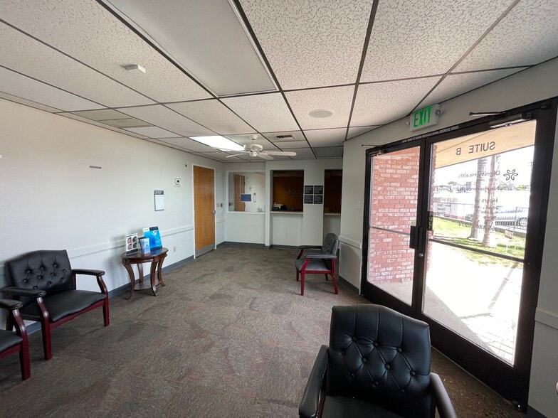 More Photos Of 3807 Union Ave, Bakersfield Medical For Lease