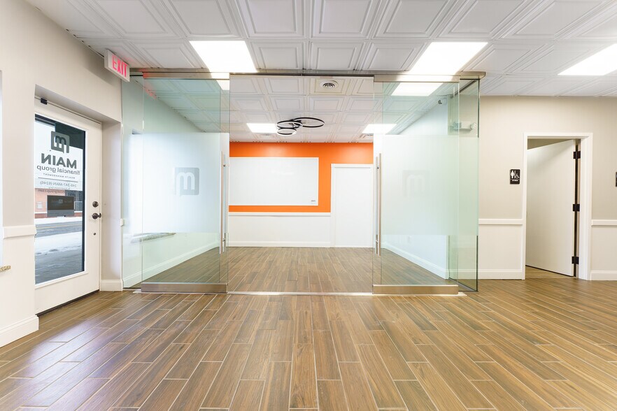 More Photos Of 315 W North St, Brighton Medical For Lease