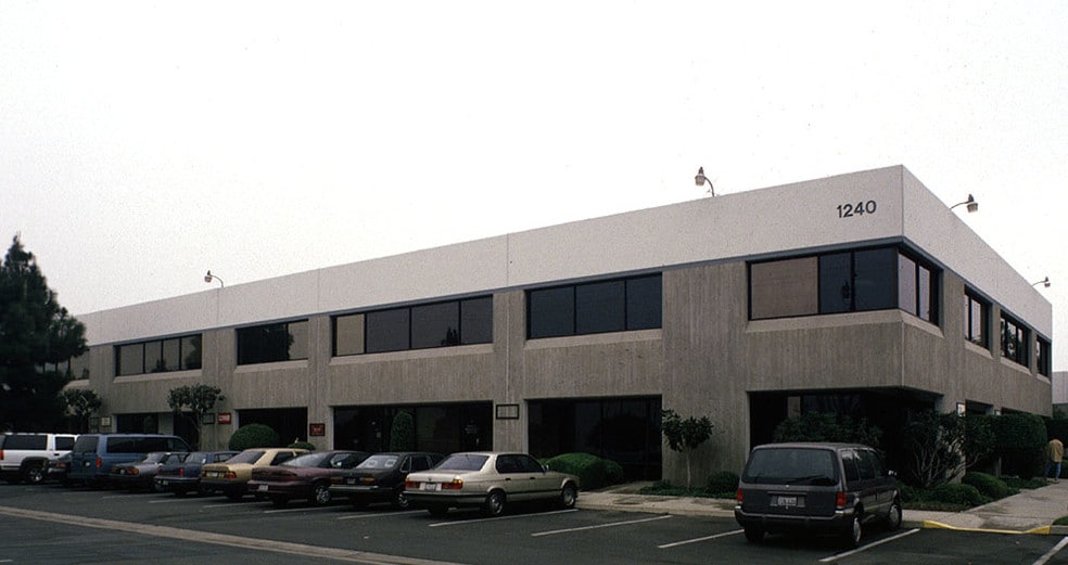 More Photos Of 1240 N Van Buren St, Anaheim Research And Development For Lease