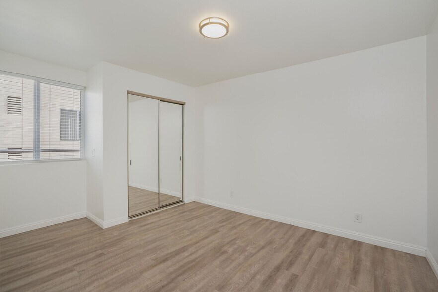 More Photos Of 712 Pacific St, Santa Monica Apartments For Sale