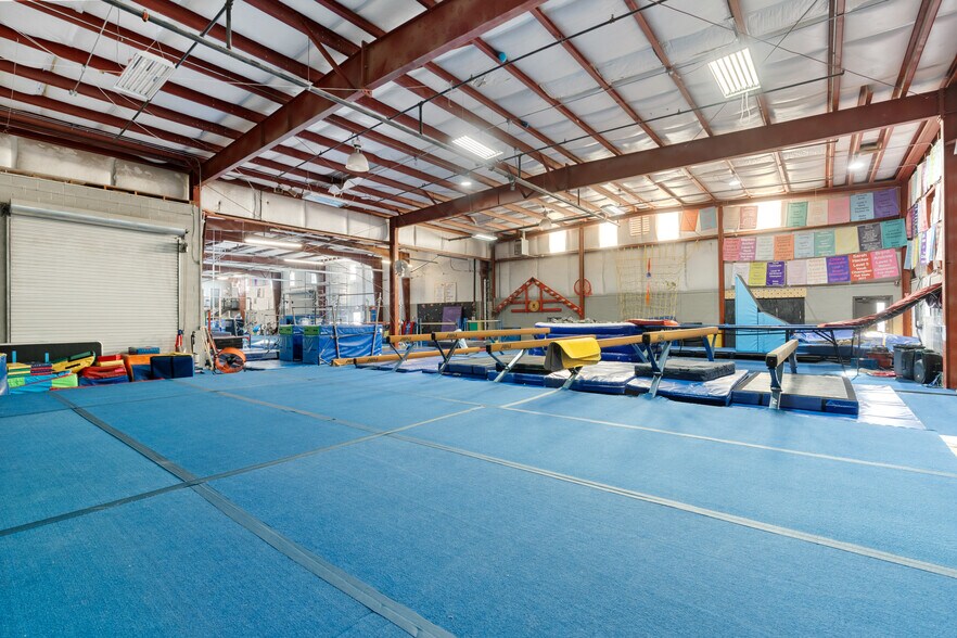 More Photos Of 7175 E 2nd St, Prescott Valley Warehouse For Sale