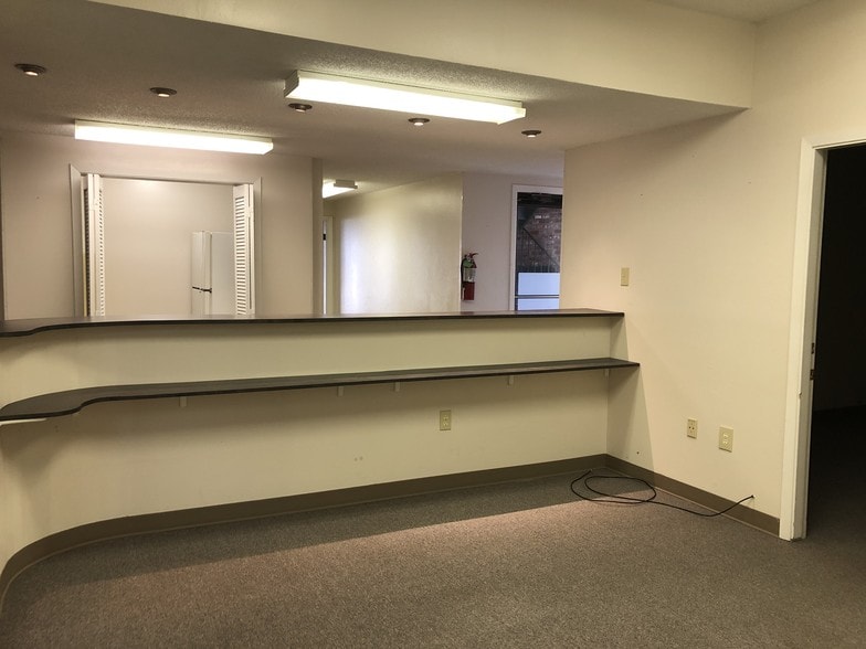 More Photos Of 3867 Plaza Tower Dr, Baton Rouge Office For Lease