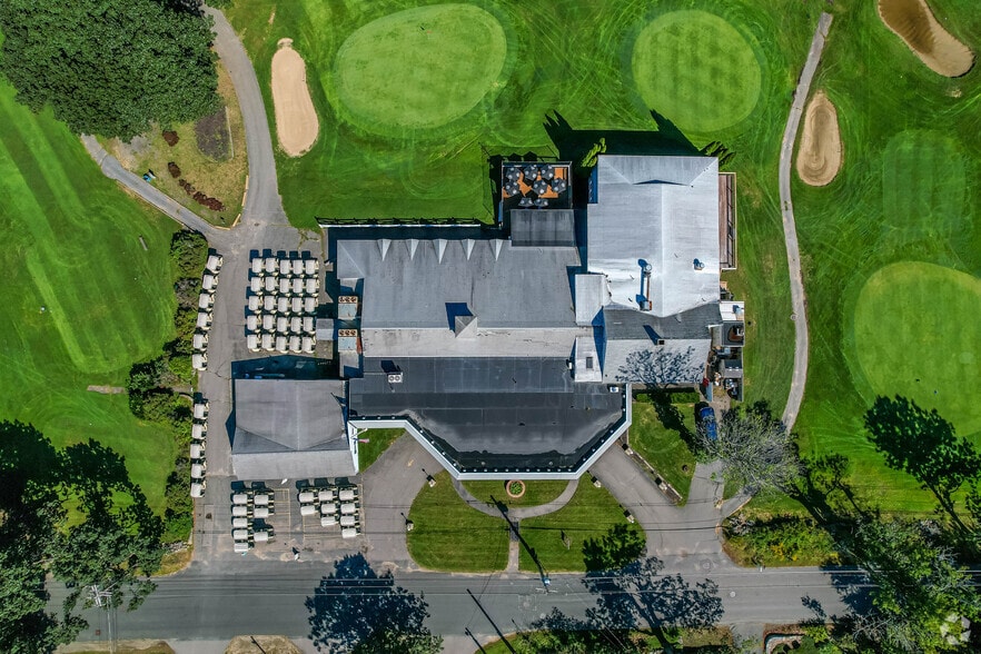 More Photos Of 51 Ellis Rd, Westminster Golf Course Driving Range For Sale