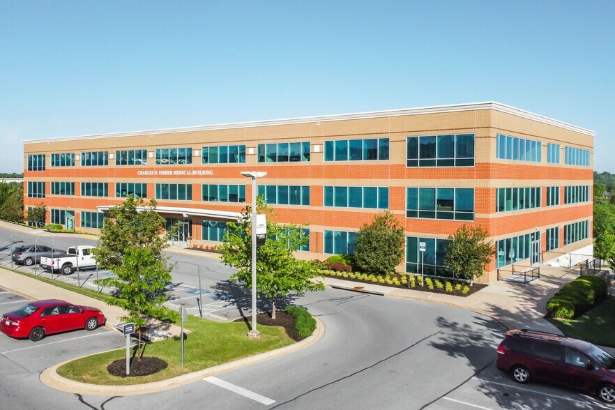 Primary Photo Of 193 Stoner Ave, Westminster Medical For Lease