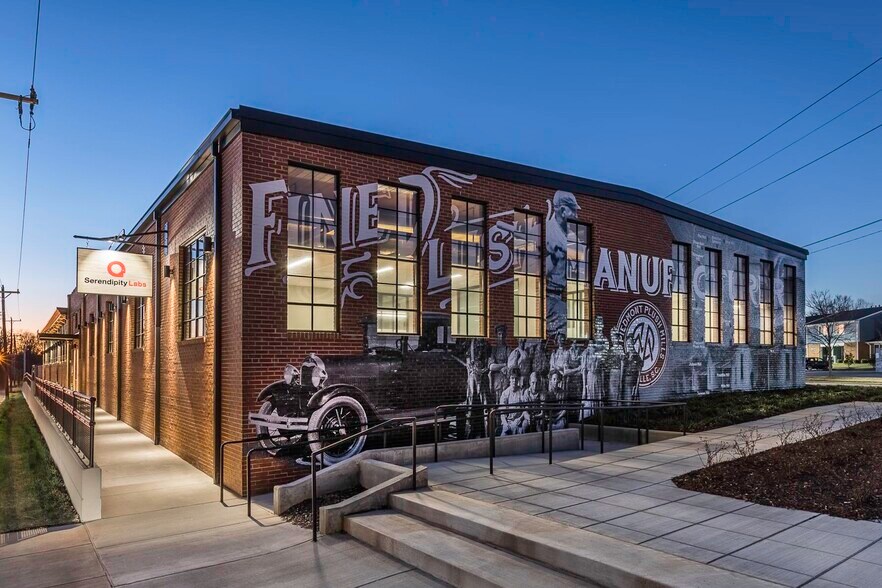 More Photos Of 141 Traction St, Greenville Office For Sale