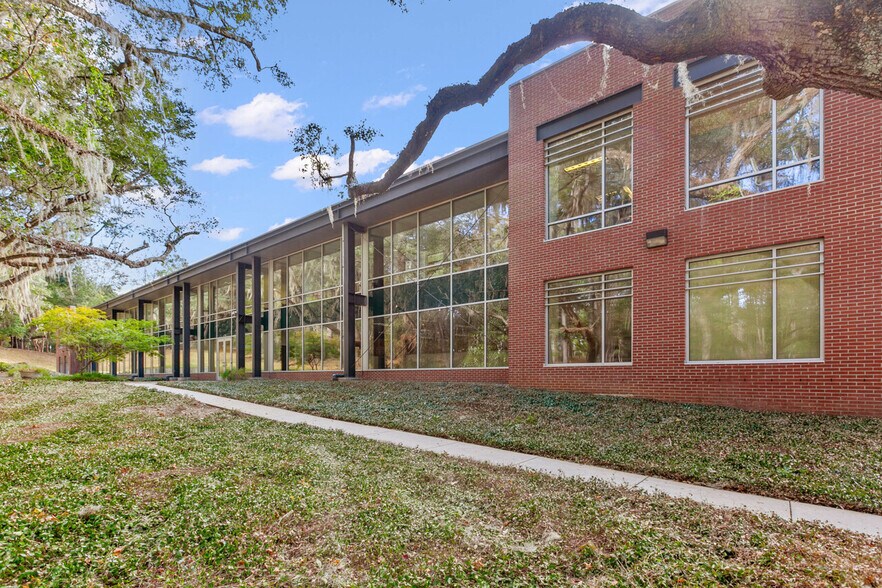 More Photos Of 3101 Sessions Rd, Tallahassee Office For Lease