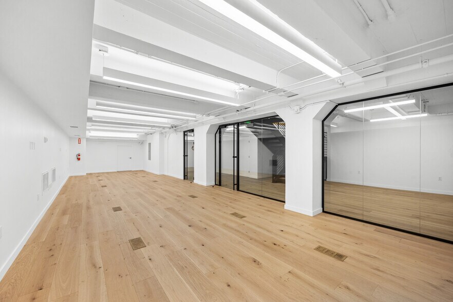 More Photos Of 632 Commercial St, San Francisco Office For Lease