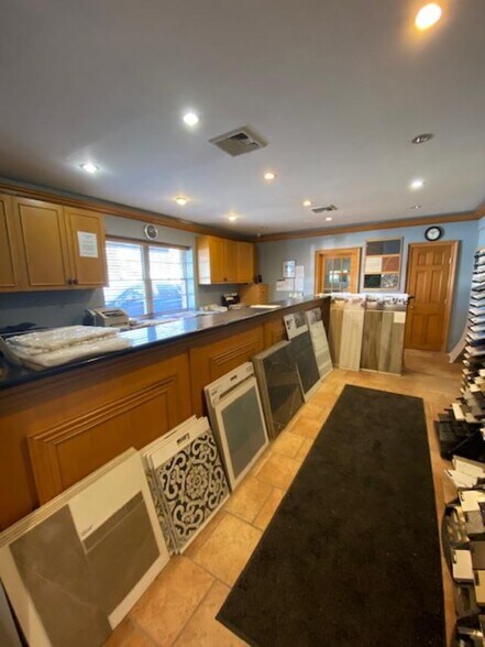 More Photos Of 3295 Royal Ave, Oceanside Warehouse For Sale