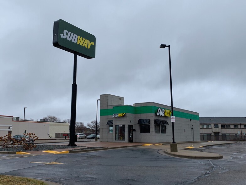 More Photos Of 2831 Hendrickson Dr, Eau Claire Fast Food For Sale