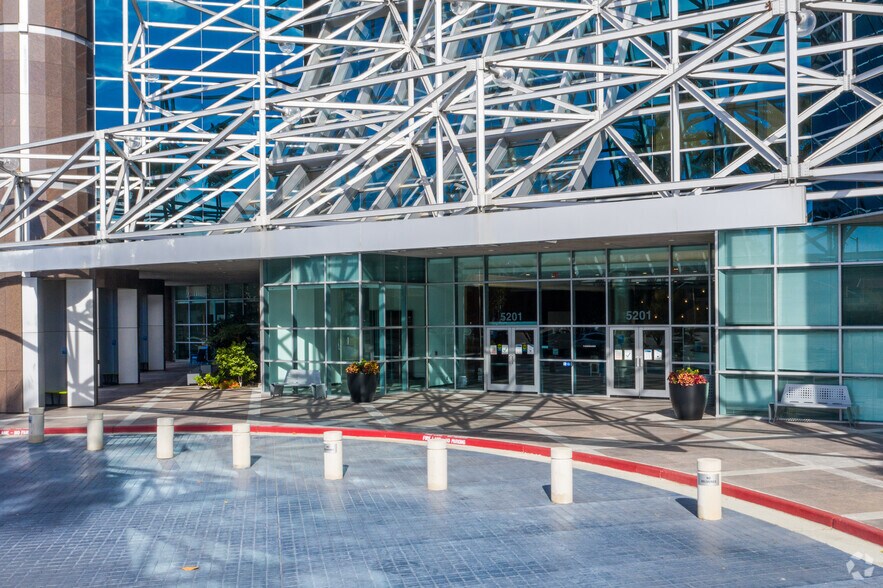 More Photos Of 5201 Great America Pkwy, Santa Clara Office For Lease