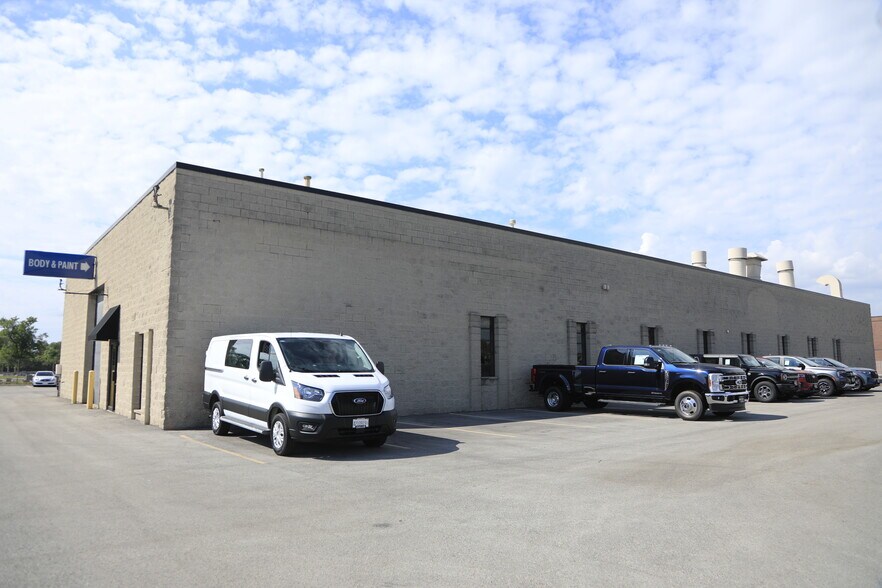 More Photos Of 2080 Harlem Ave, Riverside Auto Repair For Lease