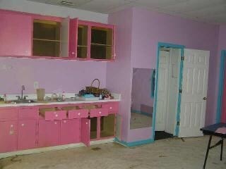 More Photos Of 216 E Felton Rd, Cartersville Daycare Center For Sale