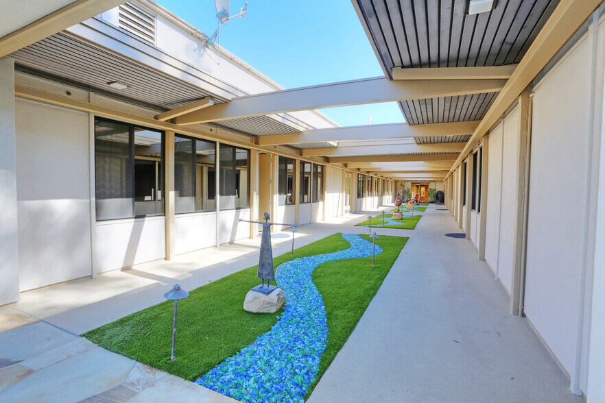 More Photos Of 800 Miramonte Dr, Santa Barbara Office For Lease