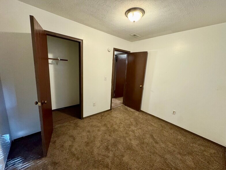 More Photos Of , Cahokia Multifamily For Sale