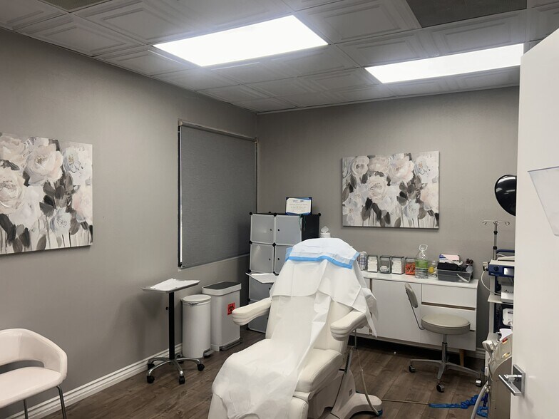 More Photos Of 1830 Commercenter East, San Bernardino Medical For Lease