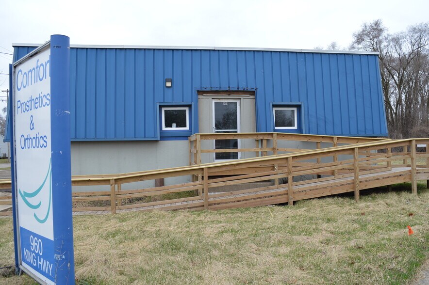 More Photos Of 960 King Hwy, Kalamazoo Medical For Sale