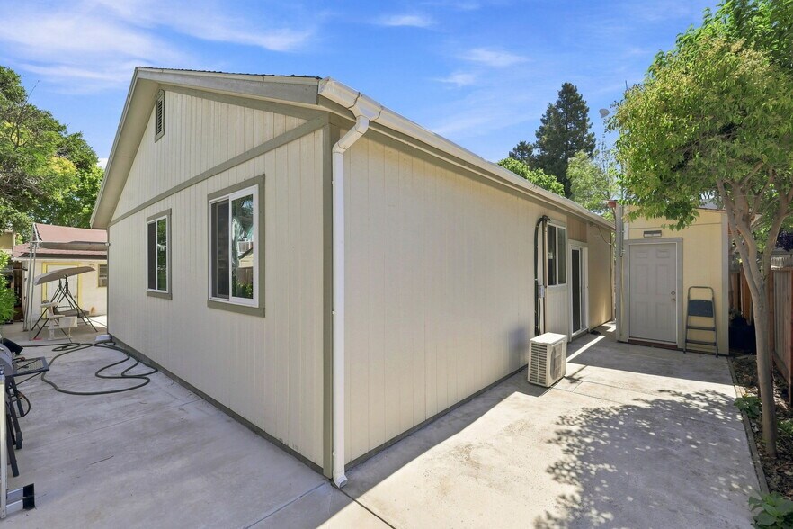 More Photos Of 2930 Clayton Rd, Concord Storefront Retail Residential For Sale