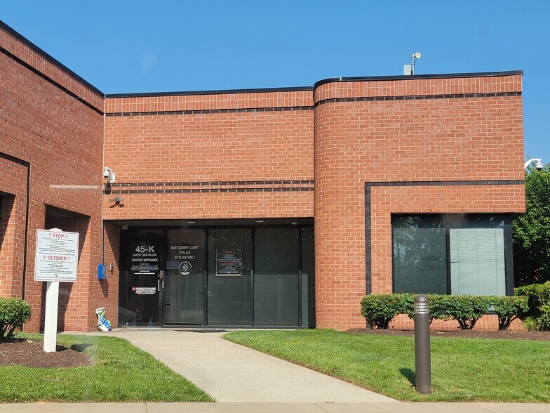 More Photos Of 55 W Watkins Mill Rd, Gaithersburg Unknown For Lease