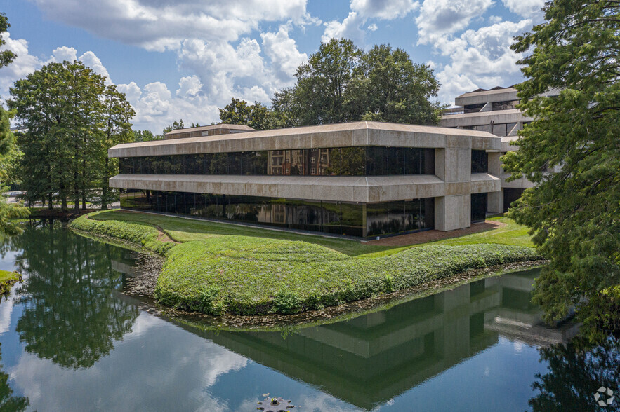 Primary Photo Of 1 Vantage Way, Nashville Office For Lease