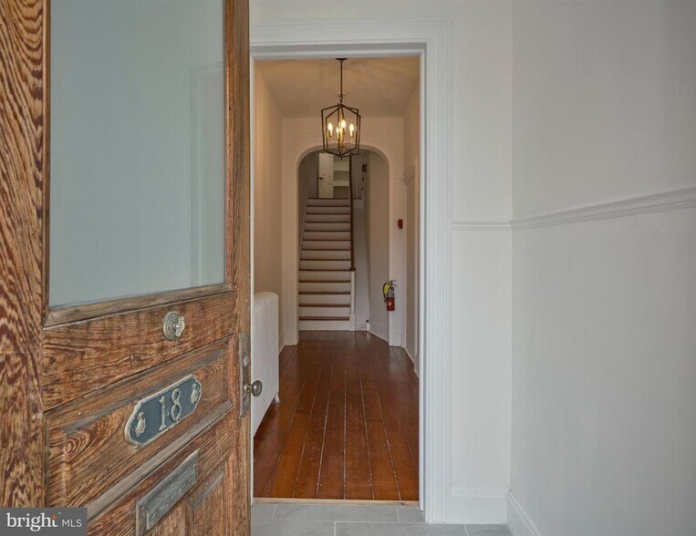 More Photos Of 12-20 W Bridge St, New Hope Storefront For Sale