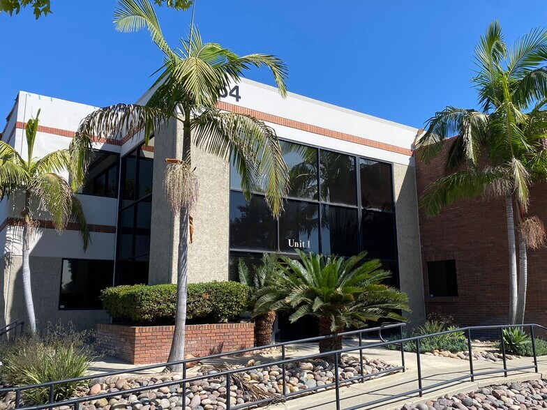 More Photos Of 7964 Arjons Dr, San Diego Light Manufacturing For Lease