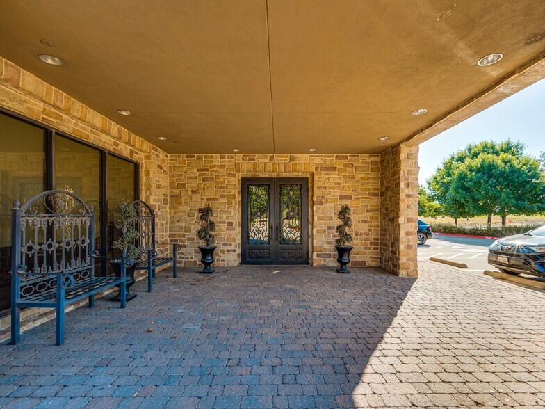 More Photos Of 1518 Legacy Dr, Frisco Office For Lease