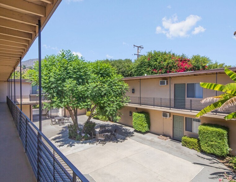 More Photos Of 729-733 W Foothill Blvd, Monrovia Apartments For Sale