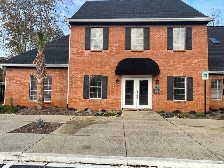 More Photos Of 4301 Spanish Trl, Pensacola Medical For Lease