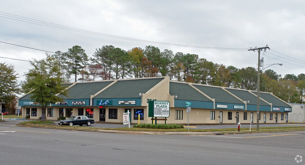 More Photos Of 3845 Bonney Rd, Virginia Beach Flex For Sale
