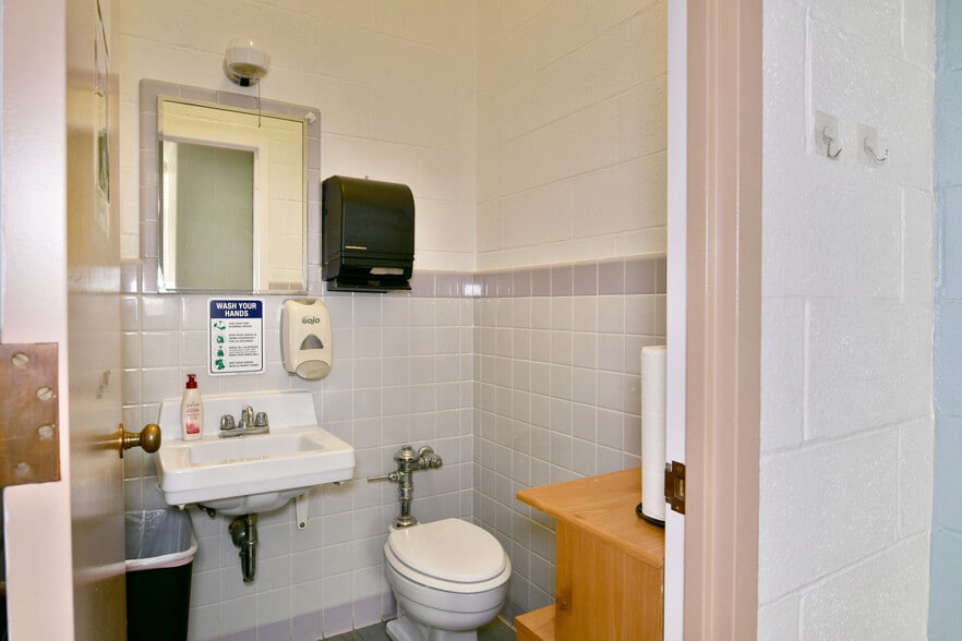 More Photos Of 175 B Laird Ave, Warren Schools For Sale