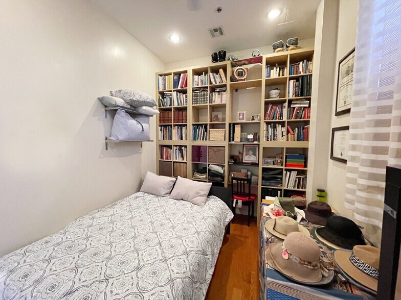 More Photos Of 9 E 18th St, Bayonne Apartments For Sale