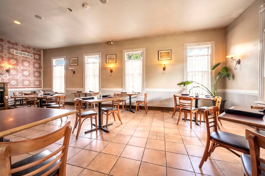 More Photos Of 5881 Sullivan Trl, Nazareth General Retail For Sale