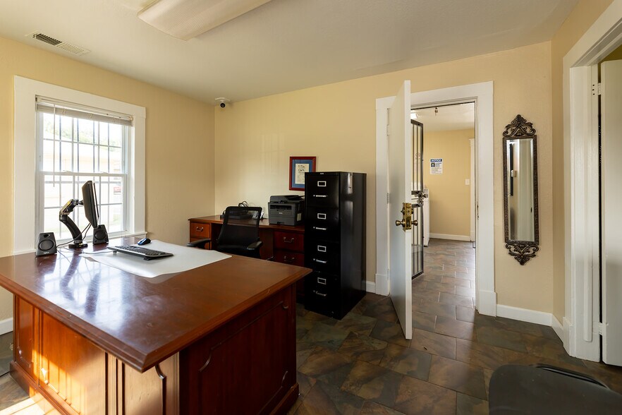 More Photos Of 4179 Millbranch Rd, Memphis Apartments For Sale