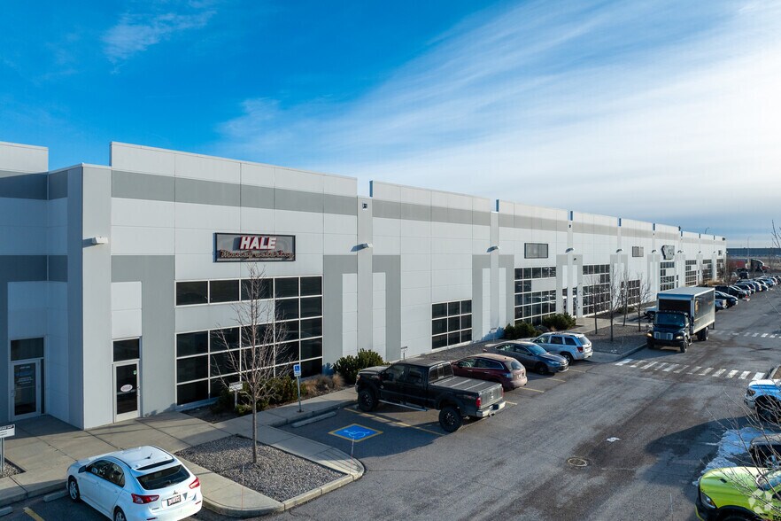 More Photos Of 261024 Dwight McLellan Trl, Rocky View No 44 Warehouse For Lease