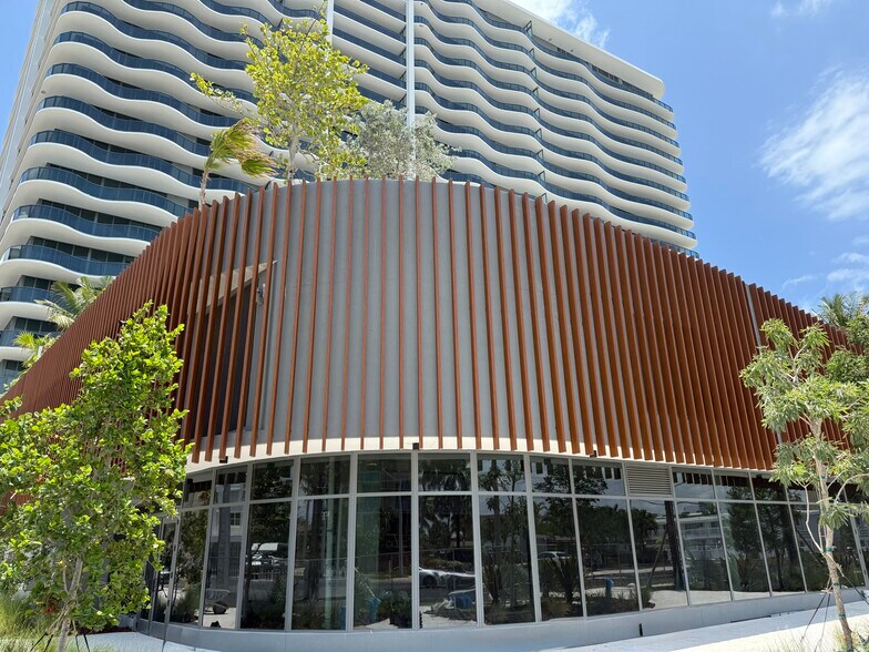 More Photos Of 900 N Ocean Blvd, Pompano Beach Apartments For Sale