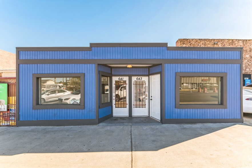More Photos Of 641-643 El Cajon Blvd, El Cajon Storefront For Sale