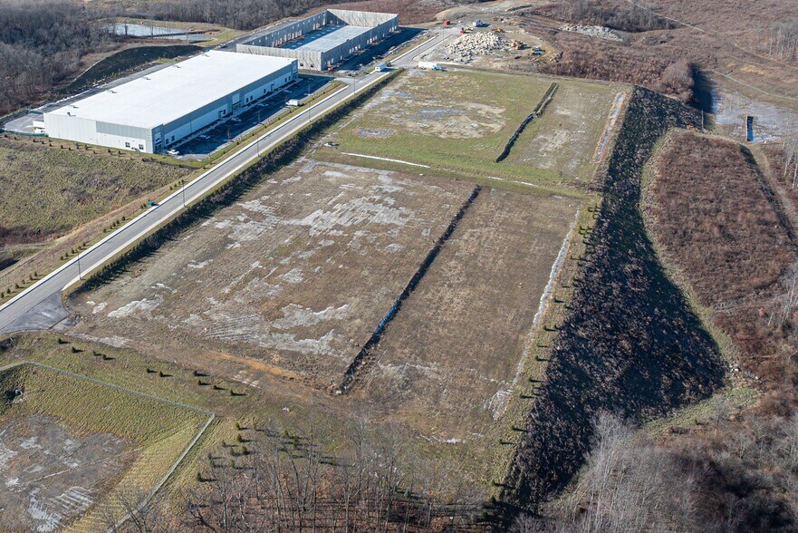 More Photos Of 1300 International Dr, Noblestown Land For Lease