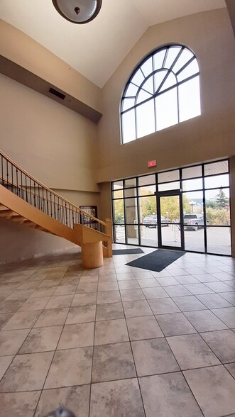 More Photos Of 4320 50 Ave, Red Deer Office For Lease