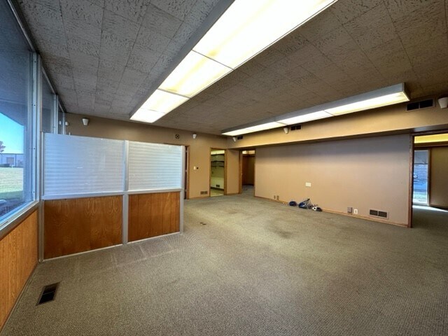 More Photos Of 8333 Masters Rd, Indianapolis Warehouse For Lease