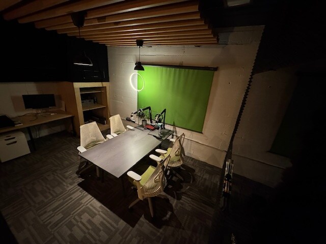 More Photos Of 1528 Webster St, Oakland Office For Lease