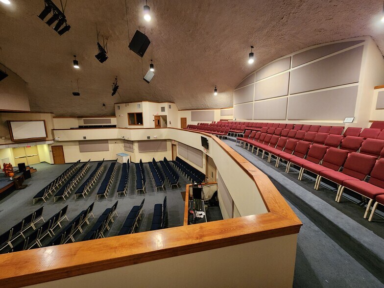 More Photos Of 521 W Grantham Rd, New Bern Specialty For Sale