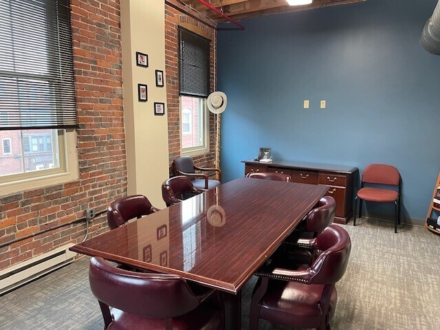 More Photos Of 13-25 Railroad Sq, Haverhill Office Residential For Lease