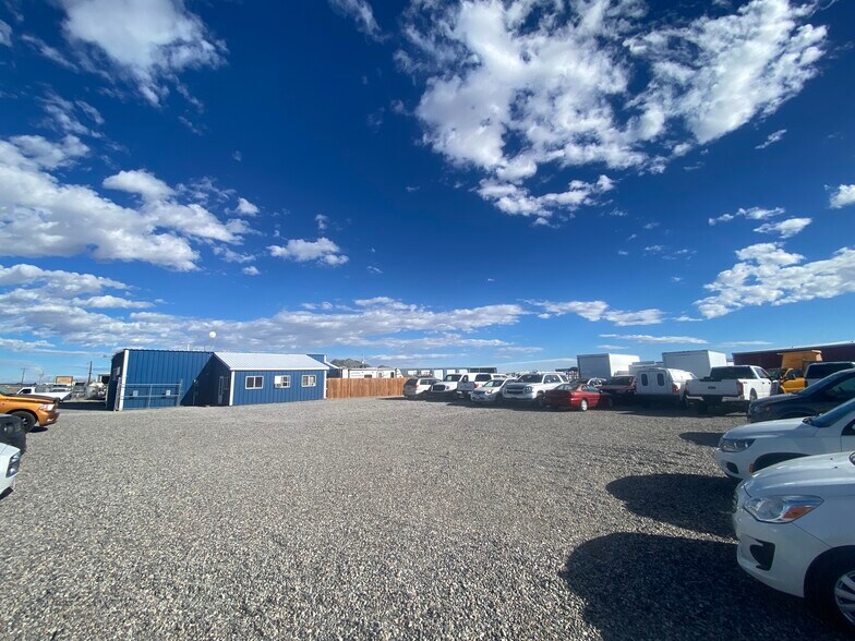 More Photos Of 4420 Airport Rd, Riverton Warehouse For Sale