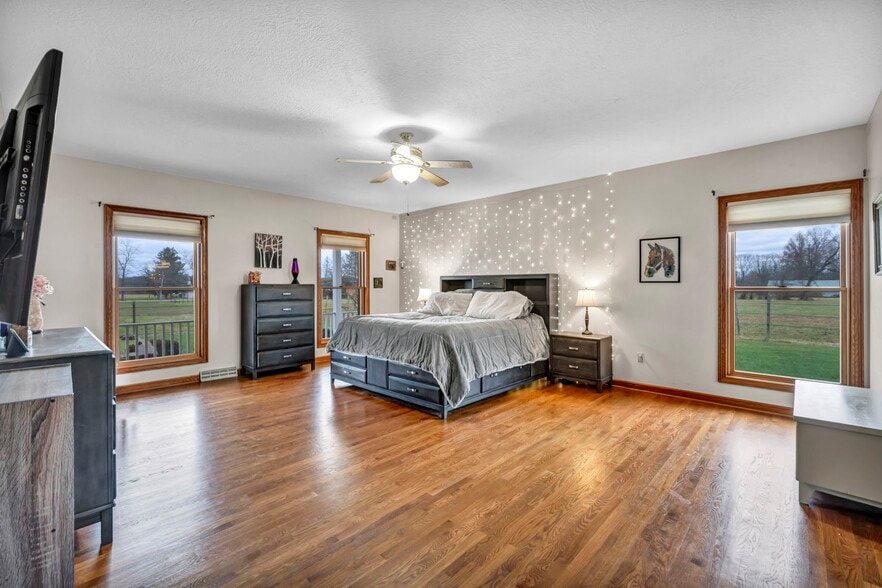 More Photos Of 16449 S Boone Rd, Columbia Station Specialty For Sale