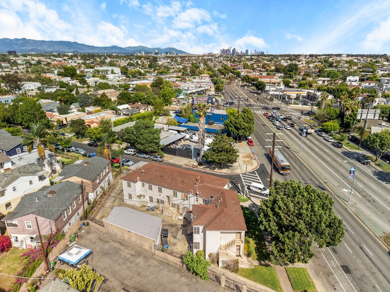 More Photos Of 1655 Carmona Ave, Los Angeles Multifamily For Sale