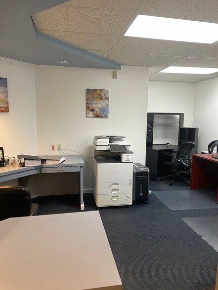 More Photos Of 2580 Shiloh Springs Rd, Dayton Office For Sale