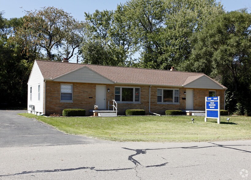 More Photos Of 5093-5095 Brookfield Dr, East Lansing Office For Lease